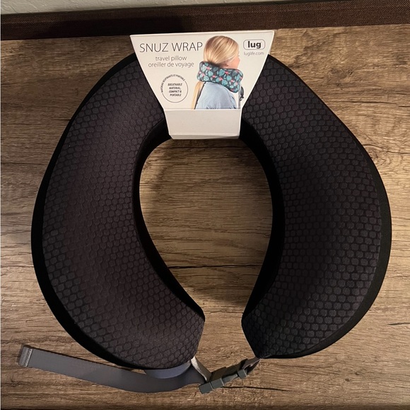 🆕 LUG SNUZ WRAP TRAVEL NECK PILLOW - Black - Picture 1 of 10